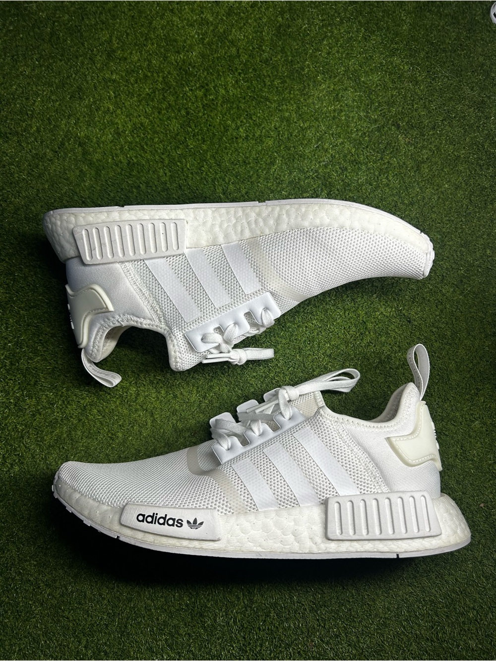 adidas men' NMD R1 white shoes